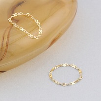 〈8.5号～11号〉K18<br />
クロスチェーンリング No.201