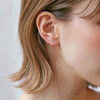 【SALE価格】Pt900 <br />
ボールピアス No.205
